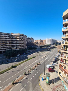 Espacioso apartamento con impresionantes vistas y garaje privado - Dos Torres Tauriel, Zaragoza